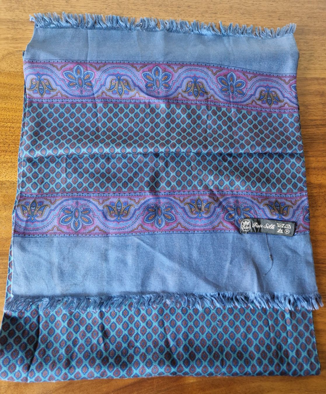 Schals: Seidenschal blau gemustert mit Fransen – Gebraucht aus Bern von Antikbatik 2