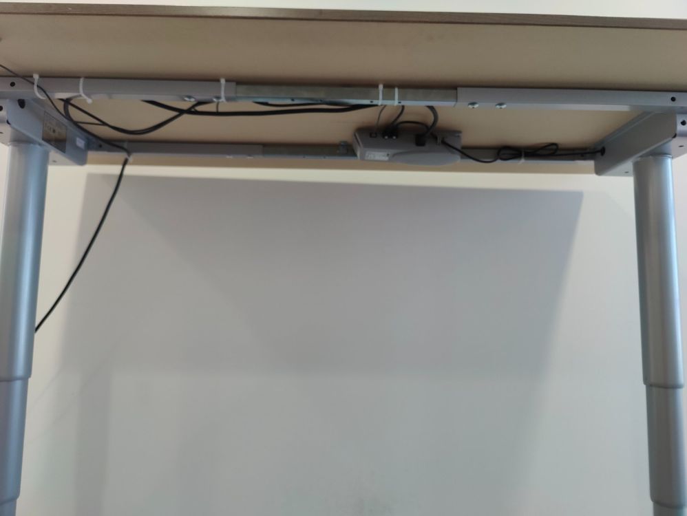 Scrivanie: Bürotisch 160x80 Höhenverstellbar – Usato da Cham venduto da owaco 4