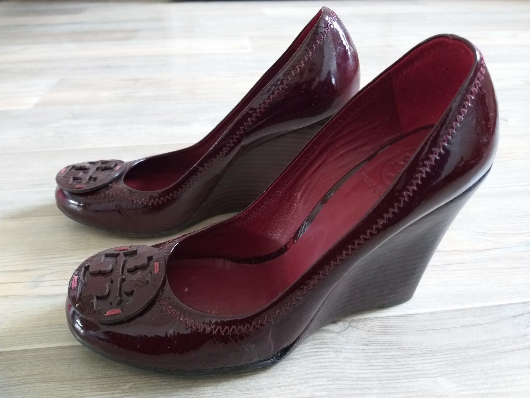 Tory Burch Scarpe da donna: Chaussures/ Schuhe TORY BURCH     Pointure / Nummer 37,5 – Usato da Cossonay-ville venduto da Super-Price-Quality 2