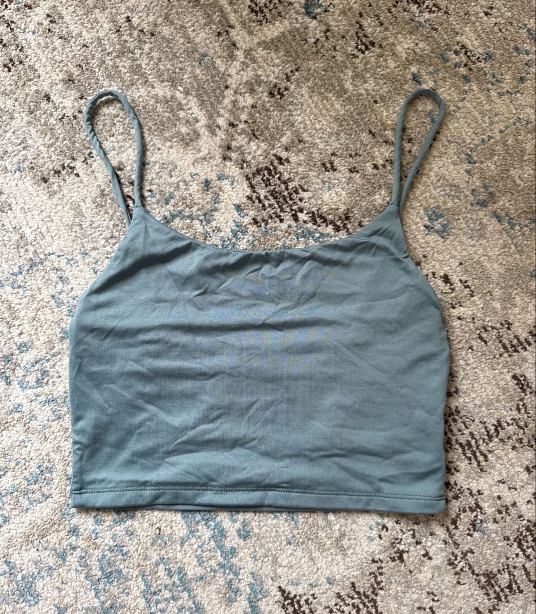 Tops: TURQUOISE SPAGHETTI-STRAP TOP – Gebraucht aus Hagendorn von ava_2hq7