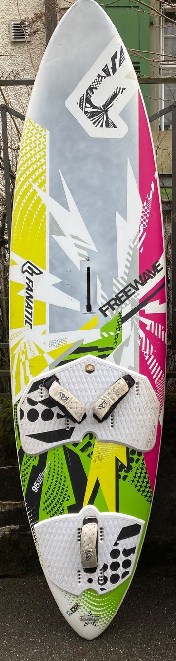 Surfboards & Schwimmbrette: Surfbrett Fanatic 95 L – Gebraucht aus Bern von windfinder