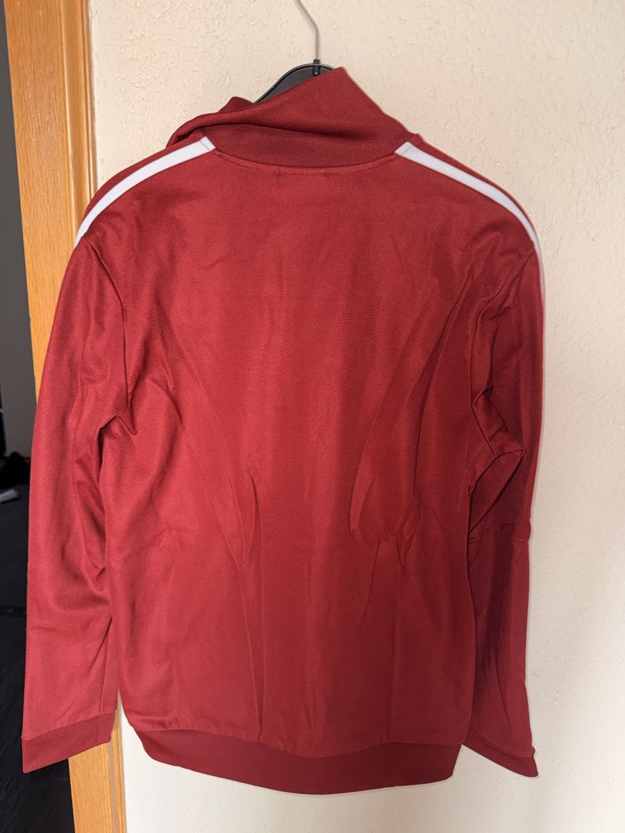 Adidas Vestes: Trainer – D'occasion à Guntershausen par car_ld8s 1