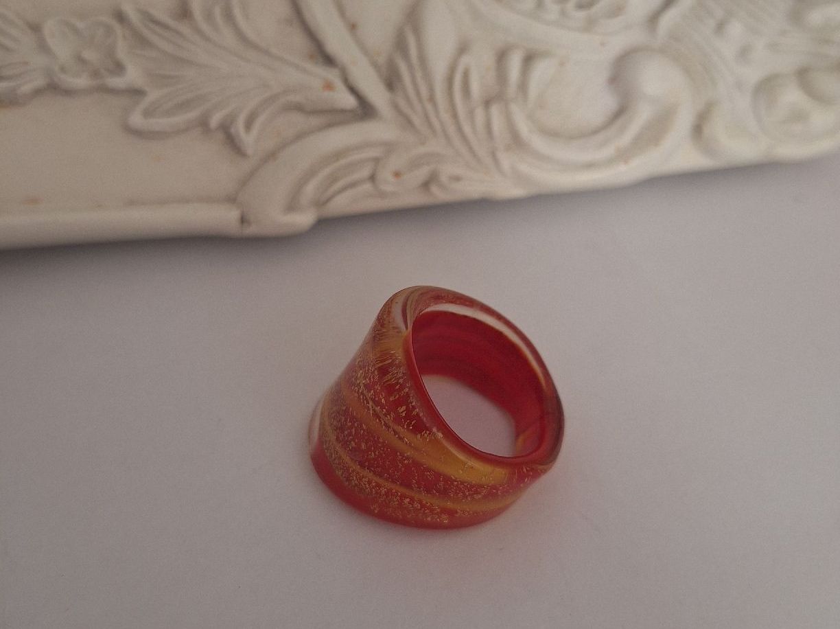 Murano Ringe: Murano Ring Rot Golden – Gebraucht aus Kerzers von ExpressoTerreno 1