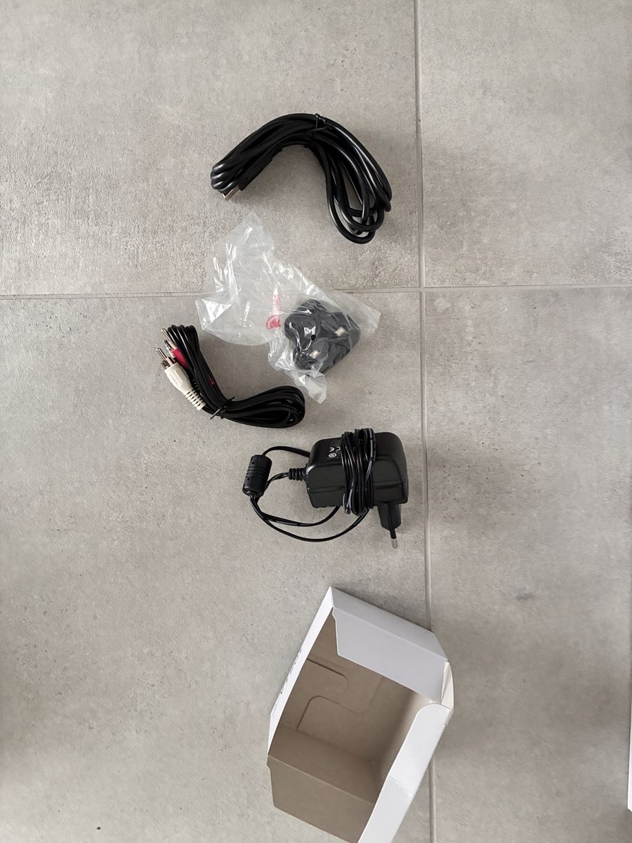Audio Technica Giradischi: Record player Audio-Technica AT-LP60XUSB neuwertig – Nuovo (secondo la descrizione) da Gampelen venduto da ven_k2vf 5