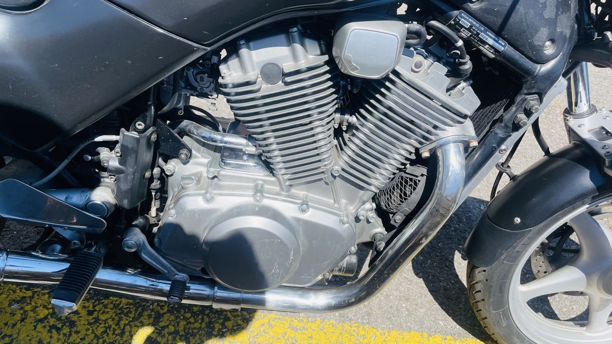 Suzuki Strasse: Suzuki VX 800 Motorcycle black 1990 – Defekt aus Hauterive NE von ole_5pdz 5