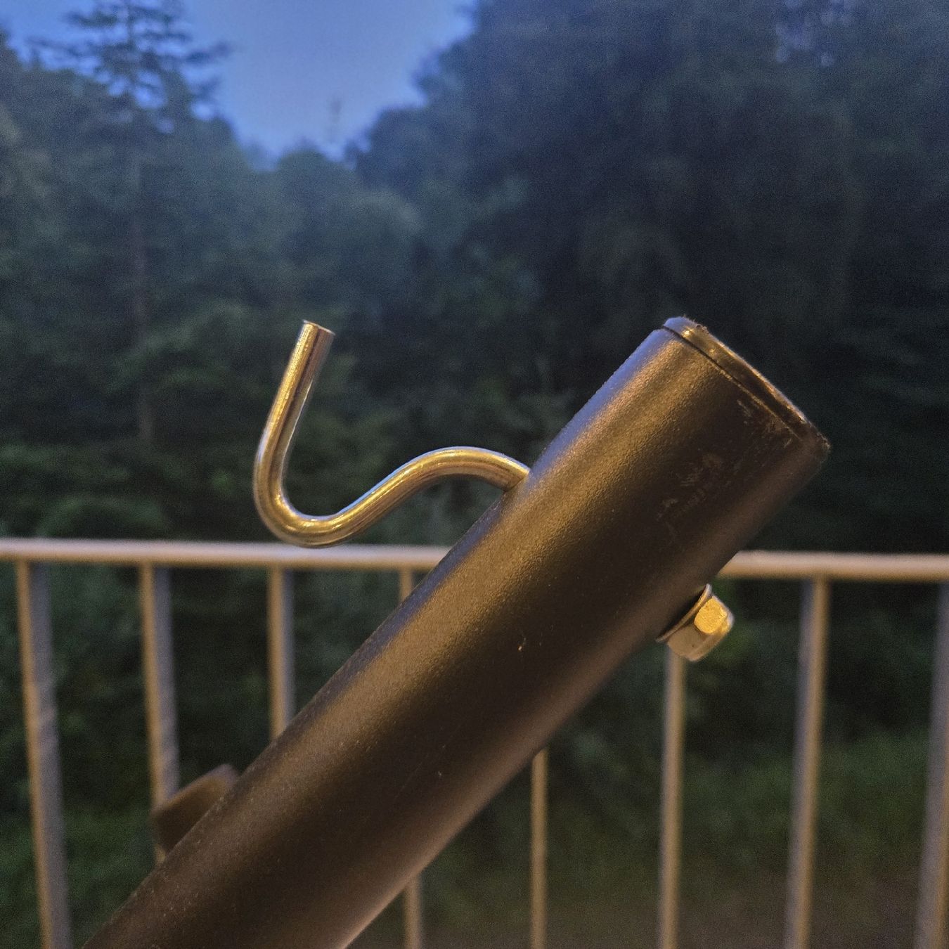 Amache: Stabile Hängematten-Ständer: 330cm Spannweite – Usato da Ermatingen venduto da Gruene 1