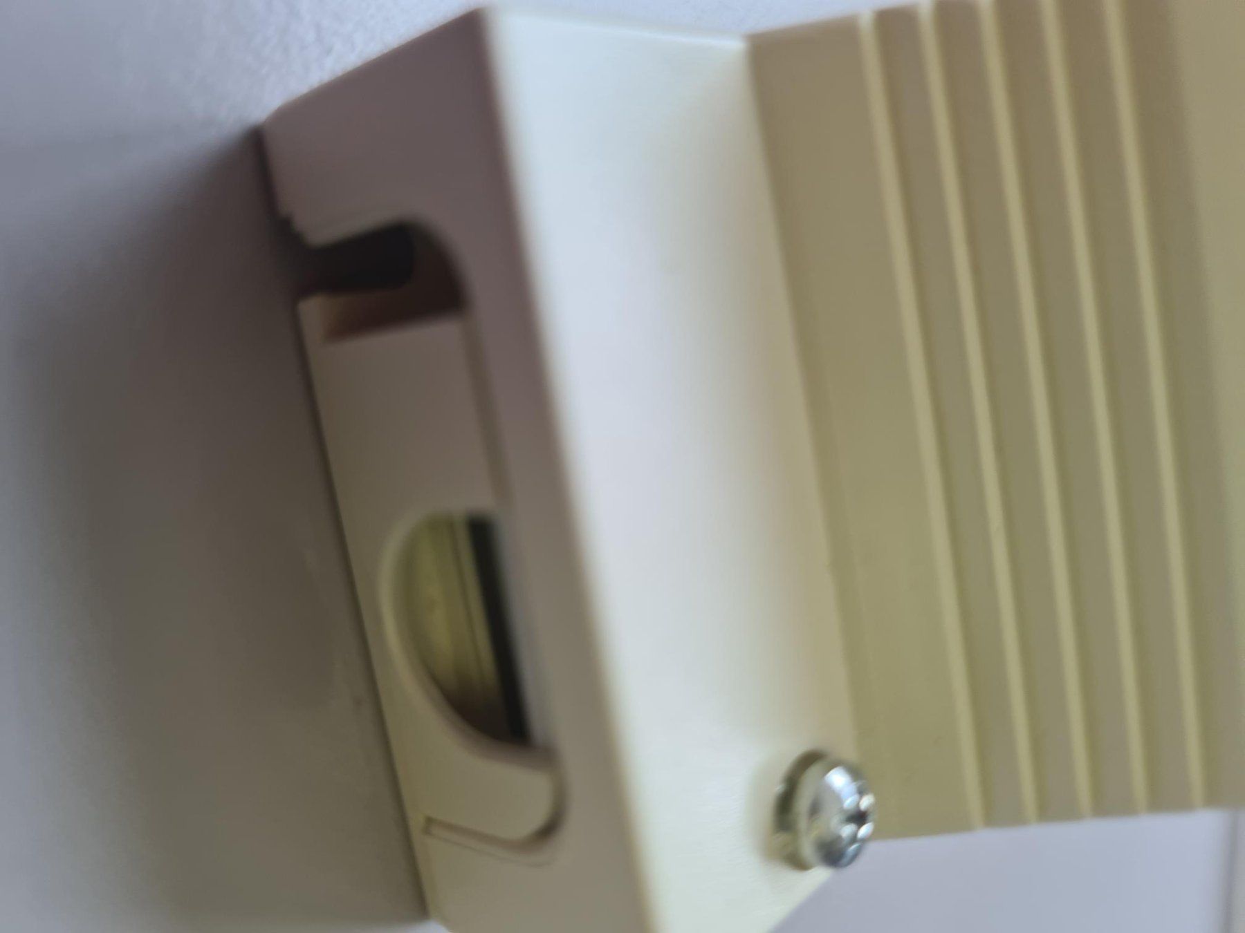 Componenti elettronici: Hüco Trafo 230V-12V Halogenlampen Dimmbar – Nuovo e nell'imballaggio originale da Urdorf venduto da sumrum 3