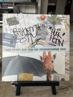 HUSS und HODN / Der Stoff aus dem die Regenschirme sind