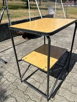 Platz sparenden Campingtisch 
