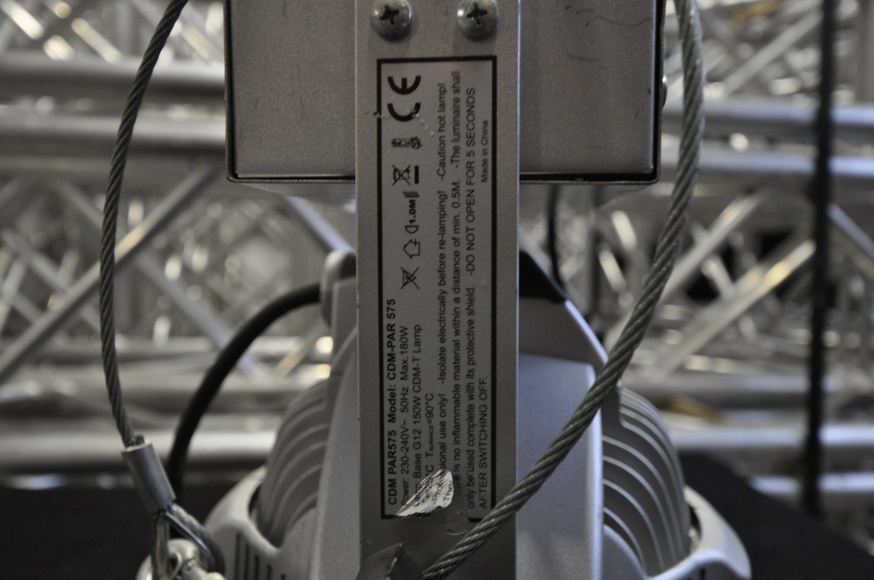 Showtec Lampes: StudioBeam HMI 150 – D'occasion à Burgdorf par WHITELIGHT3400 1