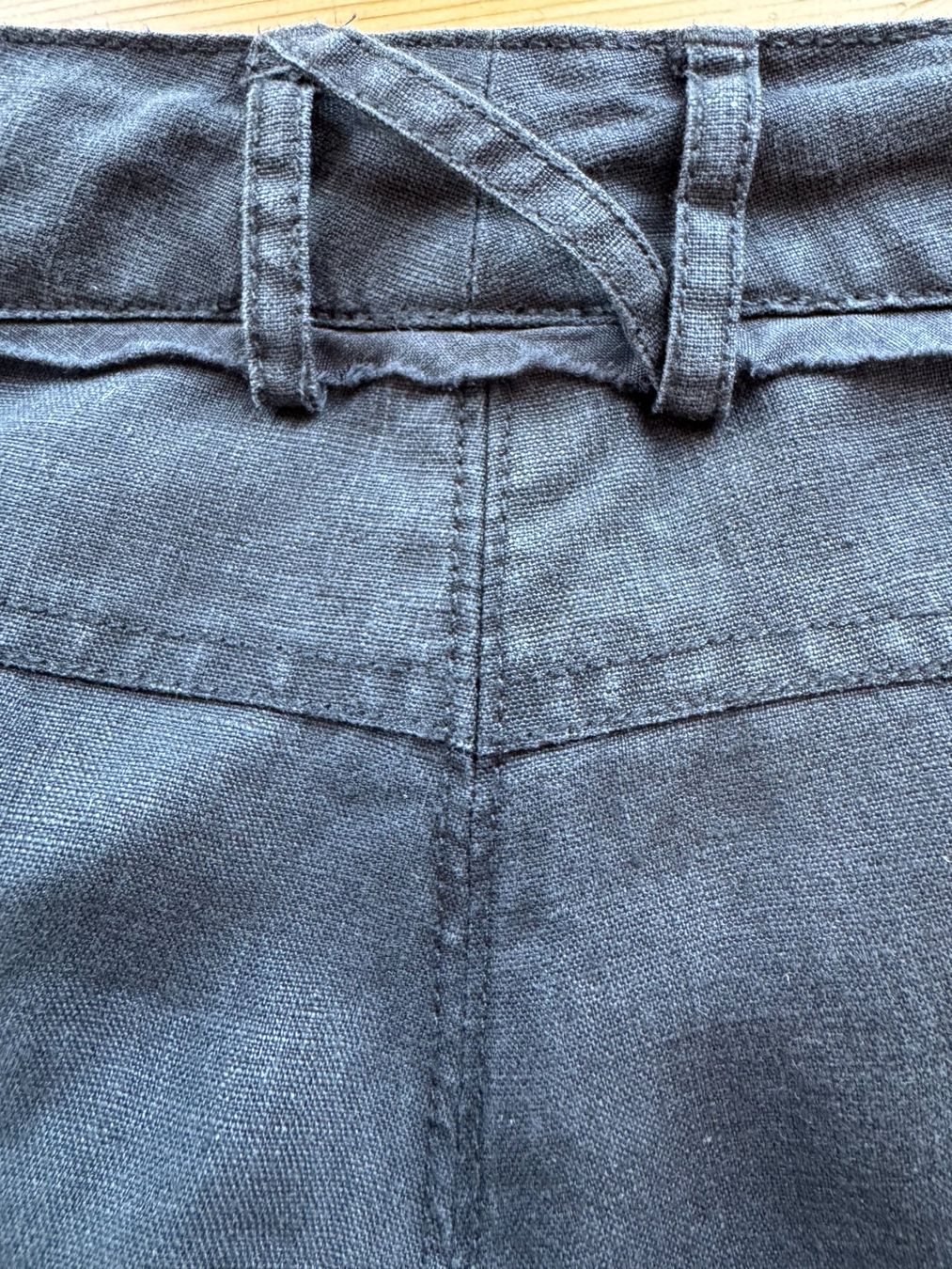 Nile Pantaloni: Schwarze Leinenhose von Nile – Nuovo (secondo la descrizione) da Stäfa venduto da Mofi8712 4