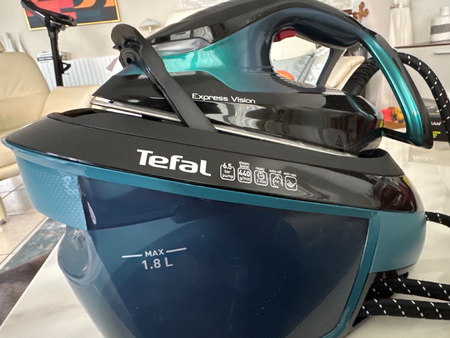 Tefal Bügeleisen: Tefal GV8151 Bügeleisen – Gebraucht aus Glattbrugg von prod01