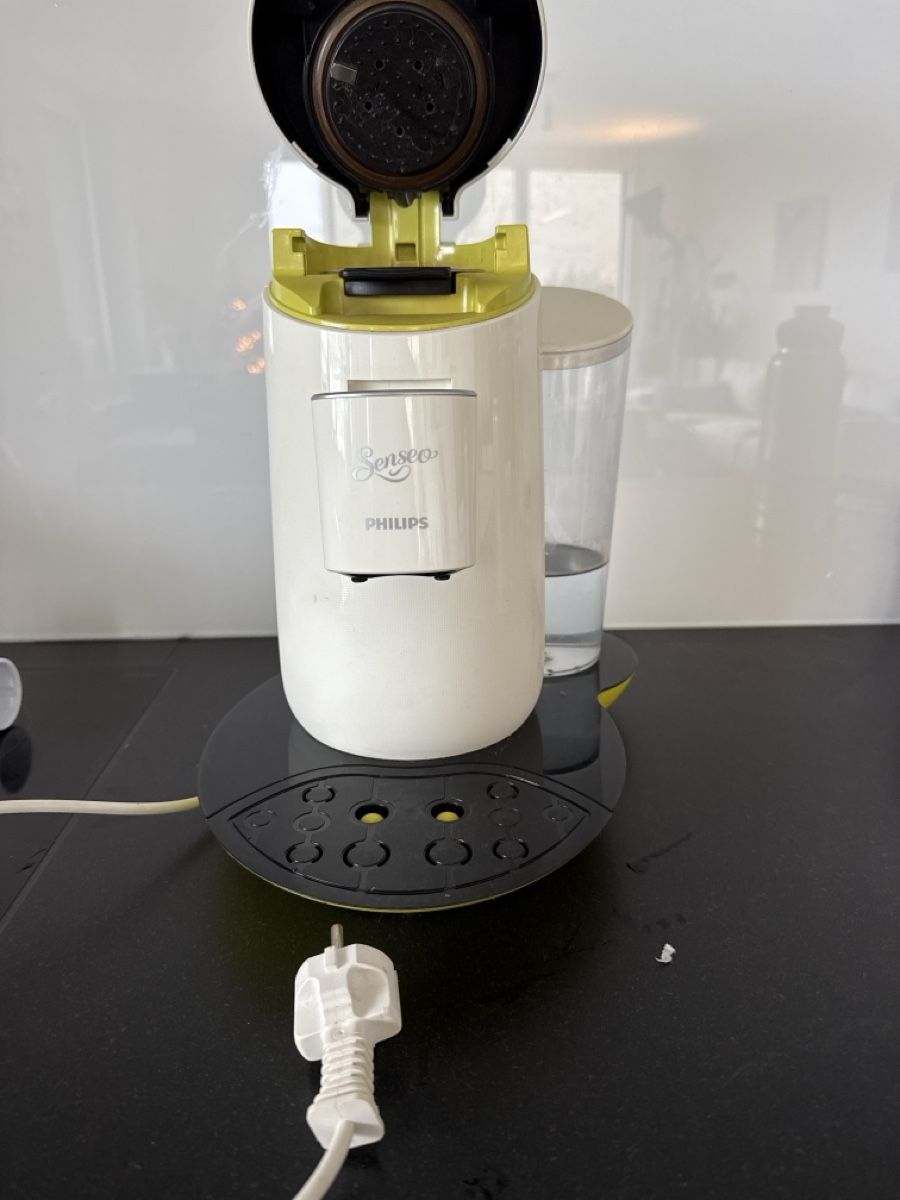 Senseo Machines à café & Machines à expresso: Senseo Coffee machine – D'occasion à Thalwil par mal_z9zk 2