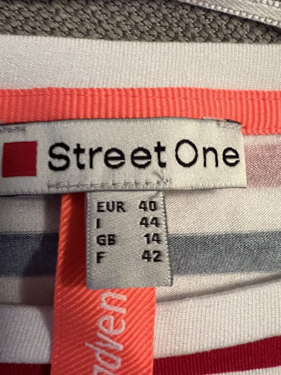 T-Shirts: Neu Street One Tshirt hr. 40 – Neu (gemäss Beschreibung) aus Triesen von bubita 2