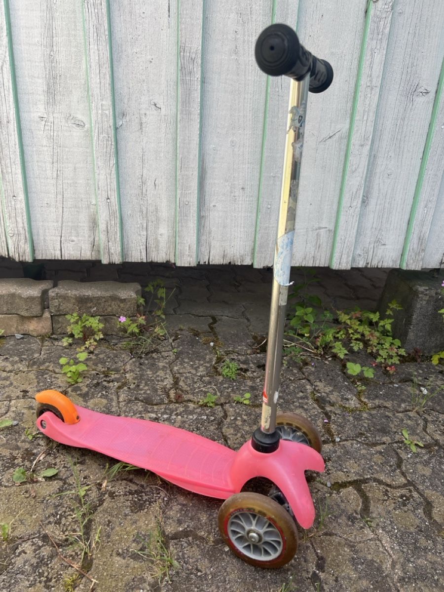 Micro Kickboard: Micro Mini Scooter, drei Räder – Usato da Wallisellen venduto da sarinavs 1