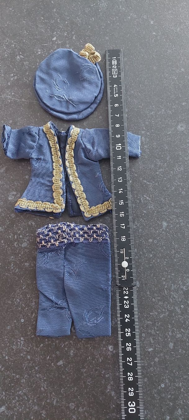 Puppen: kleine Puppenkleider  – Gebraucht aus Muri AG von nindo1 3