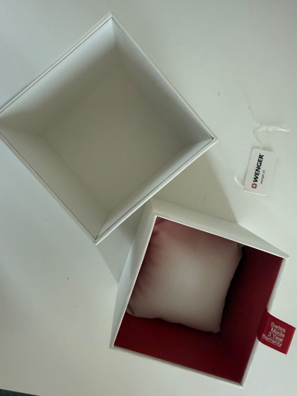 Scatole porta orologi: Wenger Uhrenbox / Geschenkbox – Nuovo (secondo la descrizione) da Altendorf venduto da Elenaneagu22 1