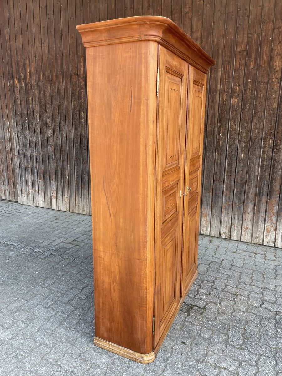 Armadi: Antike Biedermeier Schrank aus Kirschbaum – Usato da Biel/Bienne venduto da Fluse 1
