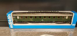 MÄRKLIN: DB PERSONENWAGEN GRÜN 2.KLASSE 4139 OVP