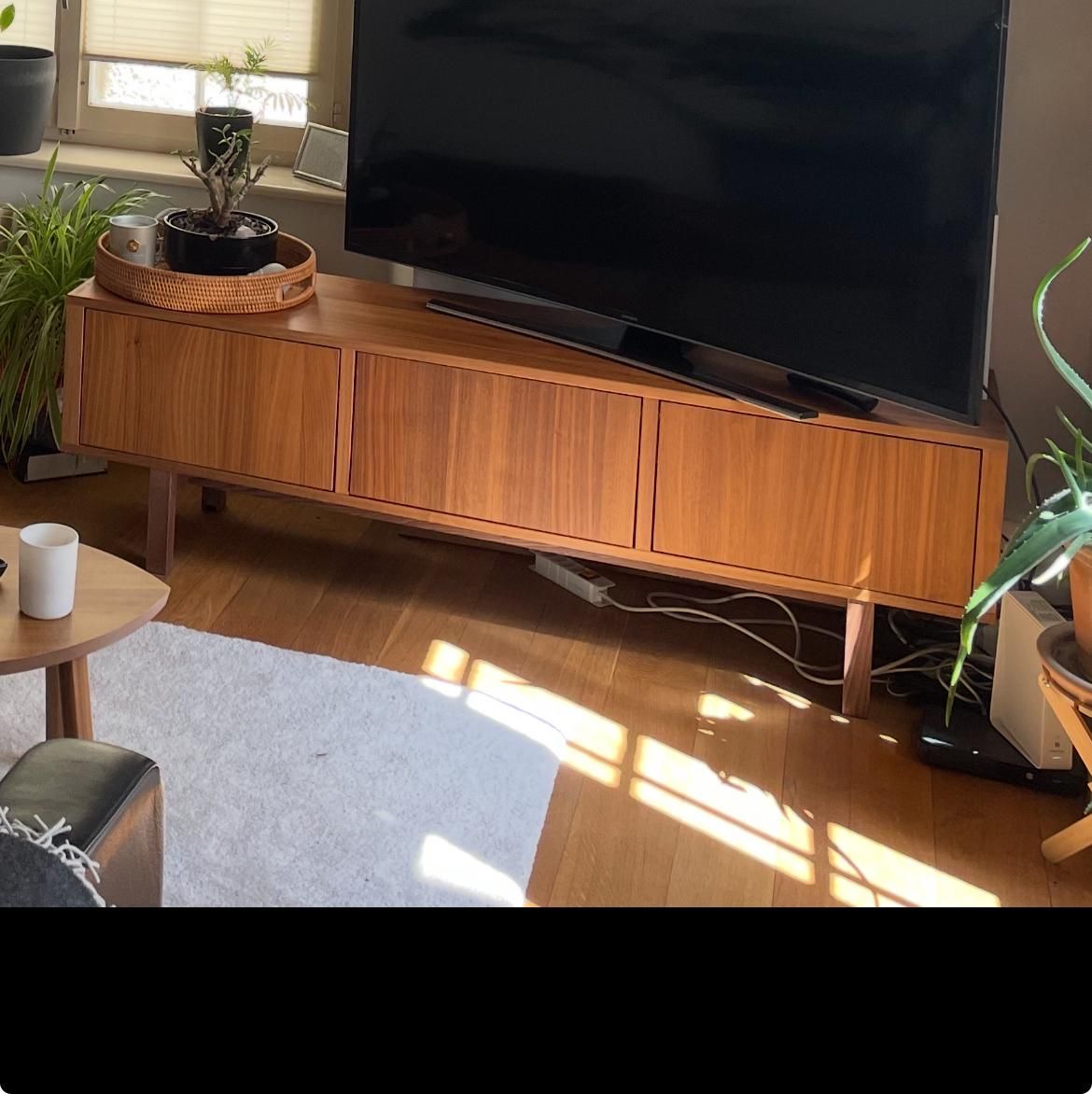 Ikea Mobili TV: IKEA Stockholm TV-Bank – Usato da Zürich venduto da sebastiansuter