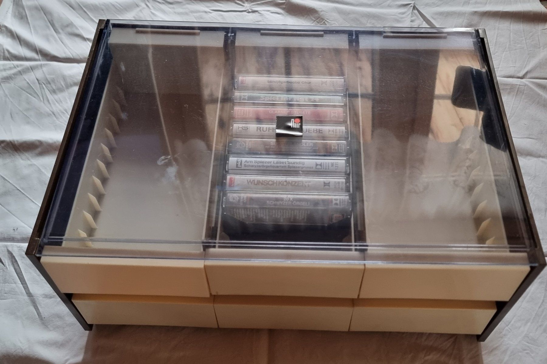 Musicassette: Musikkasetten mit Box Ländlermusik – Usato da Davos-Frauenkirch venduto da KCHrist 1
