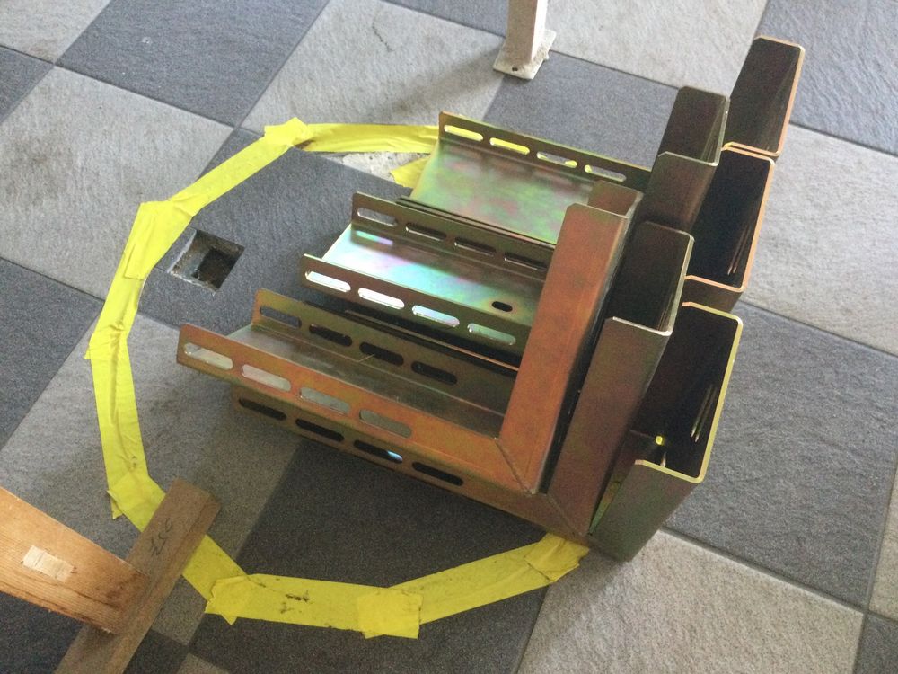Duschsteckdose Aus Massiv-Messing – Quadratische Wandmontage, G1/2 Gewinde, Chrom, Für Handbrause & Duscharm