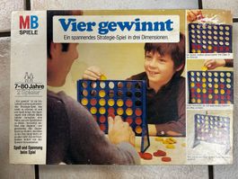 MB Spiele Vier gewinnt Strategie Spiel gebraucht