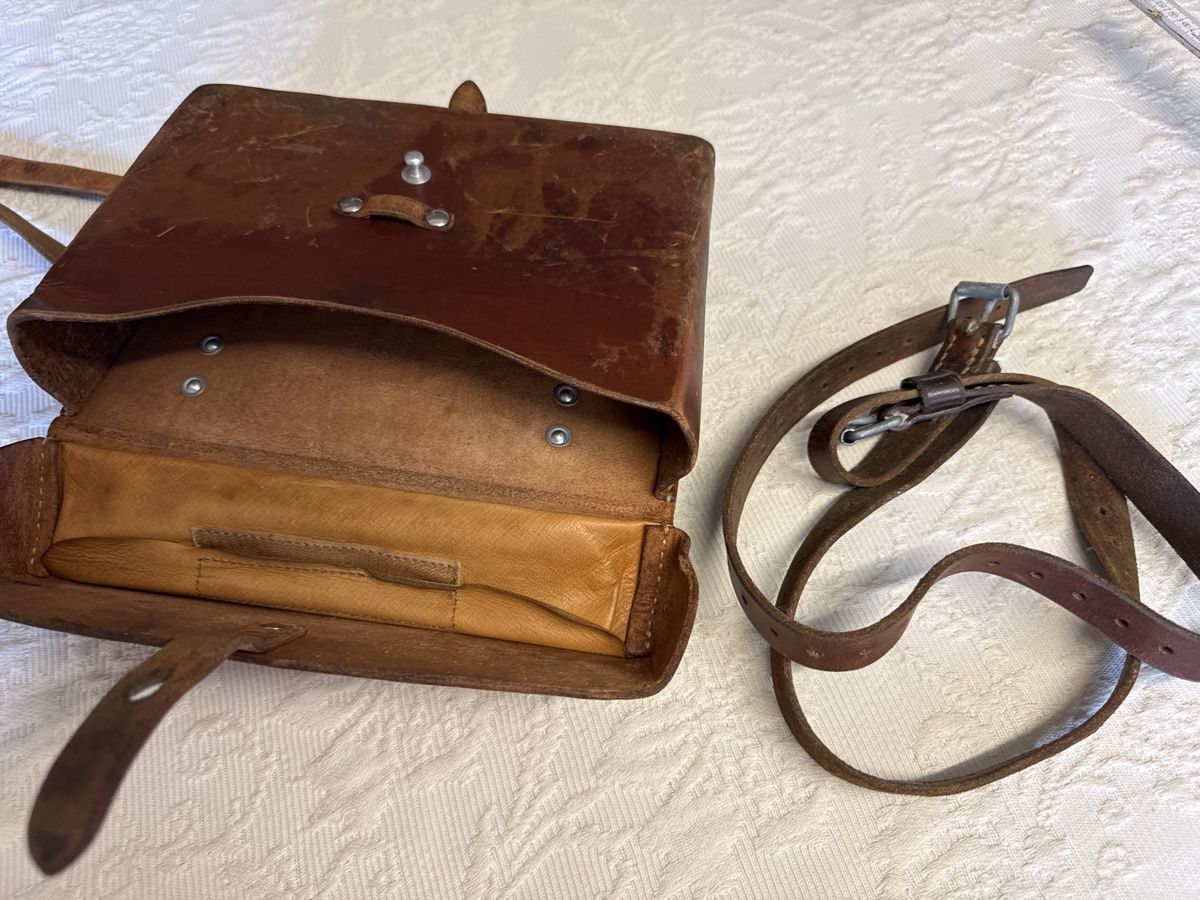 Altro in  Abbigliamento & Accessori: Vintage Ledertasche Umhängetasche – Usato da Gams venduto da ver_n7n9 5