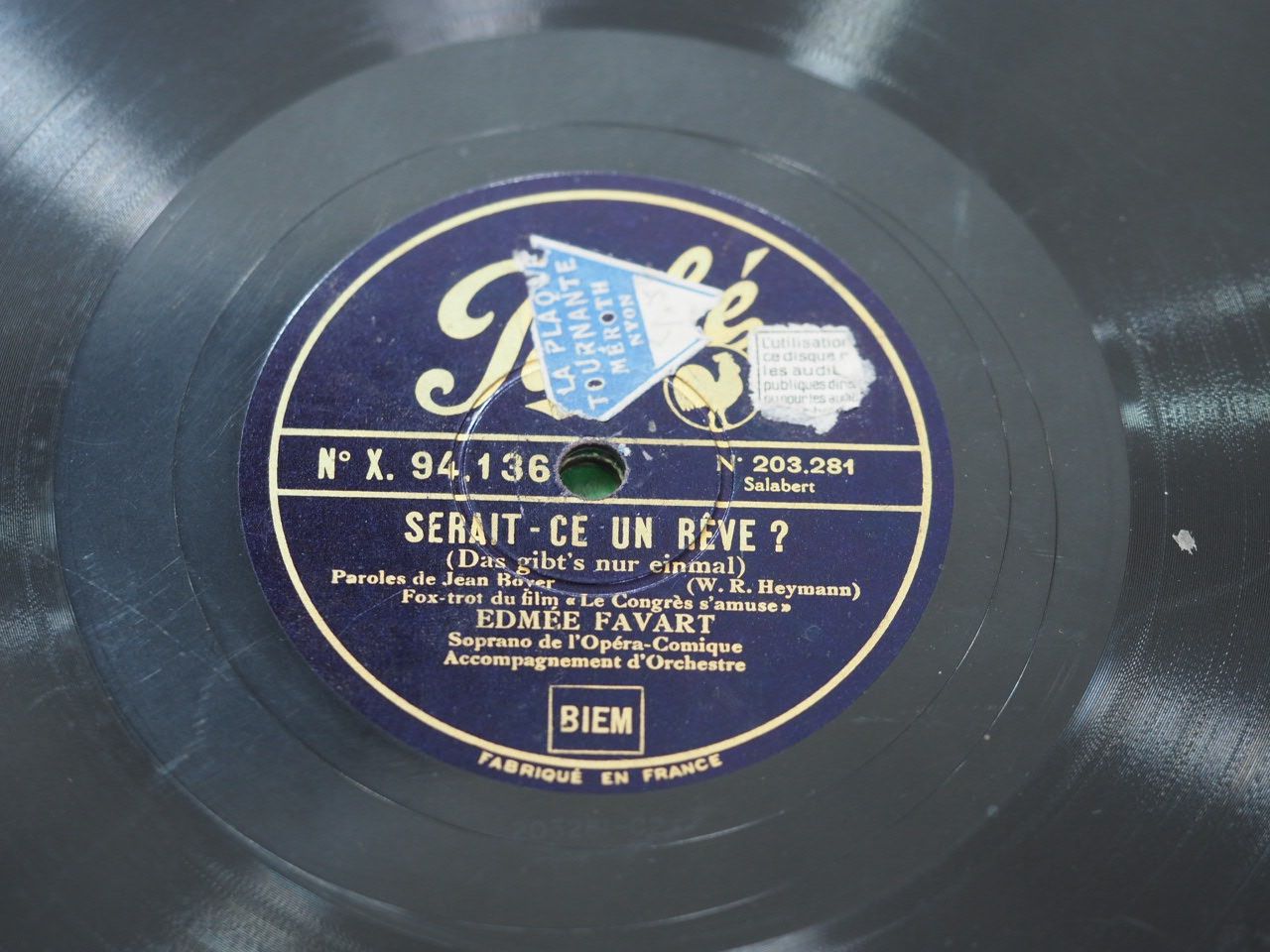 Dischi in vinile: DISQUES 78 TOURS – Usato da Lausanne venduto da Leag