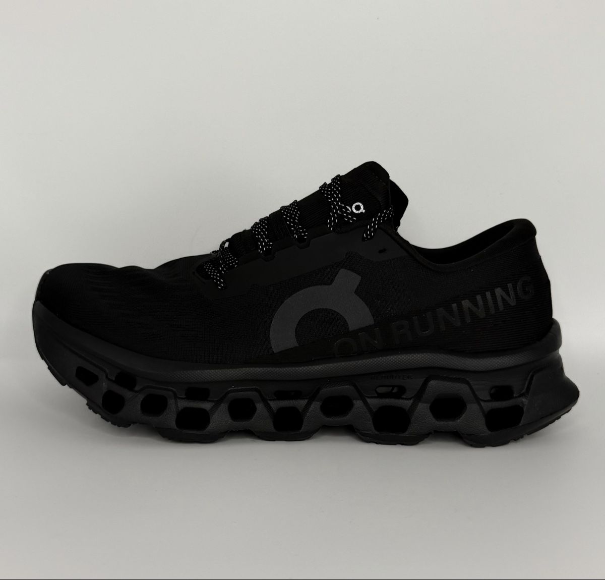 On Herrenschuhe: ON CLOUDMONSTER 3 EU 44 – Neu und originalverpackt aus Oberengstringen von can_5gxb 3