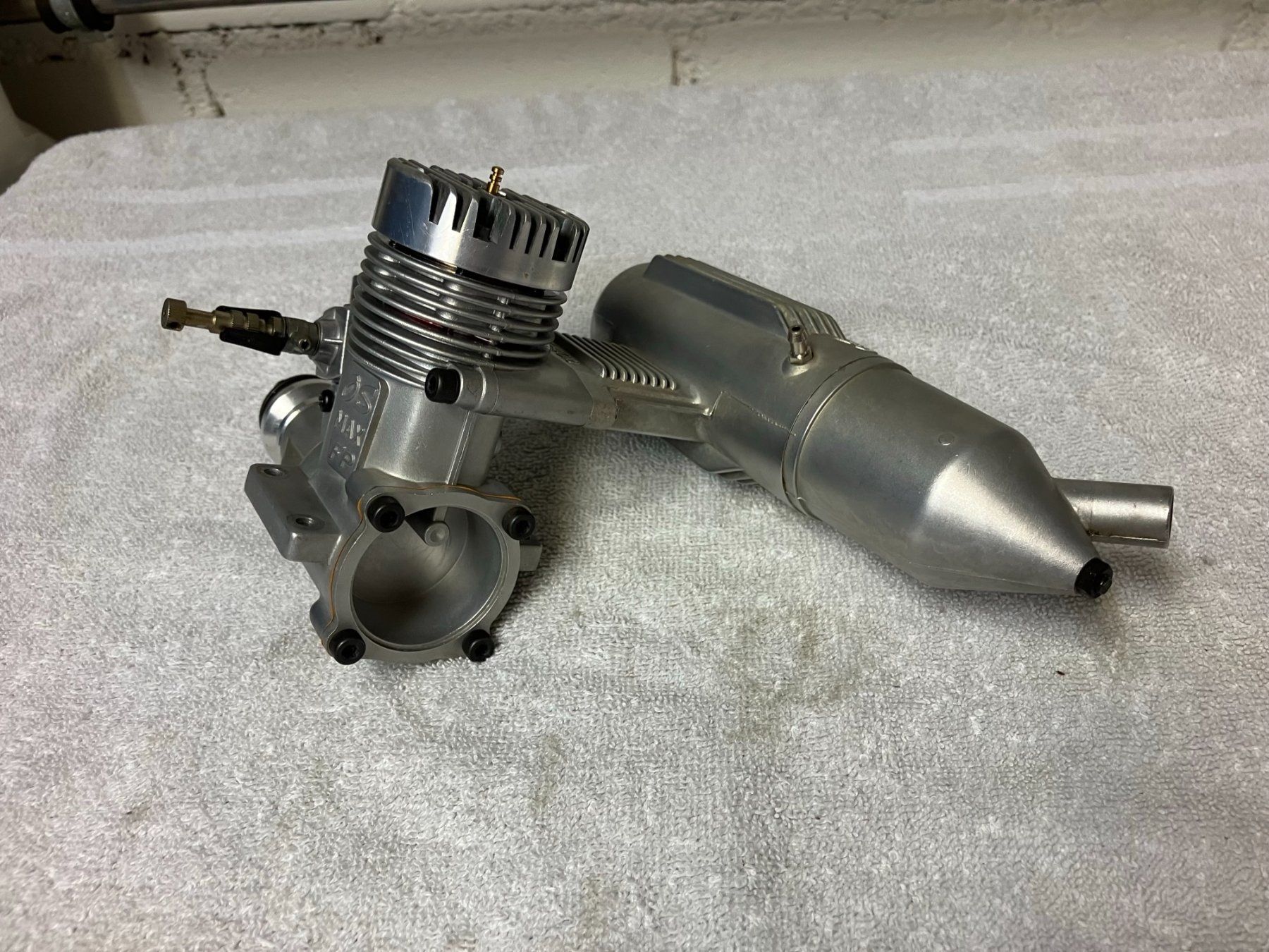 Motoren: OS MAX 60 FP 10ccm R/C Modellmotor Nitro – Gebraucht aus Breitenbach von  1