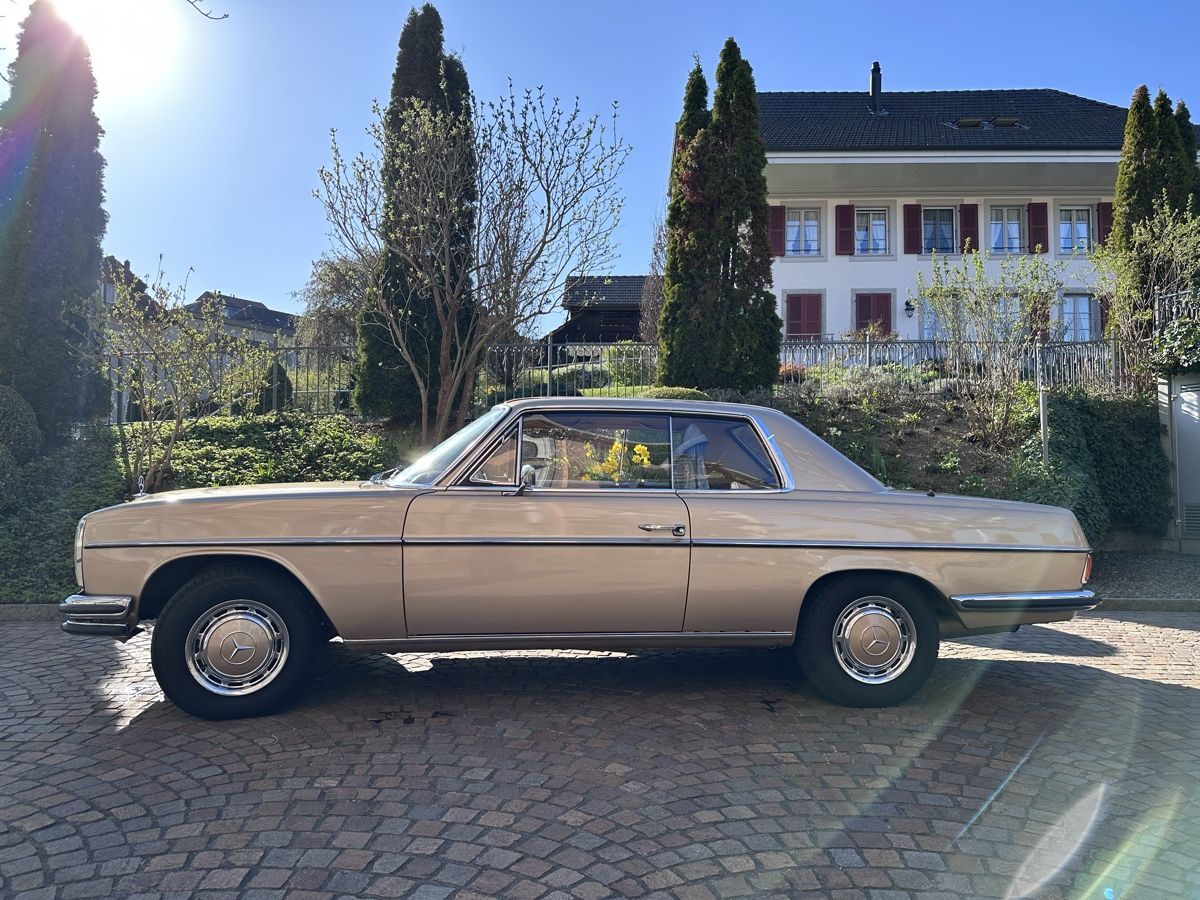 Automobili: Mercedes Benz 250 CE Automatic – Usato da Oey venduto da jos_fqf9 1