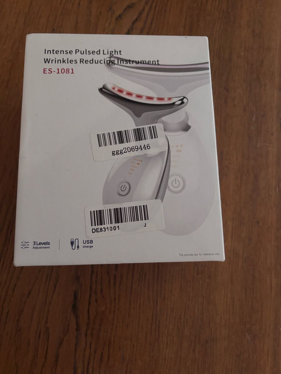 Attrezzature mediche:  Intense Pulsed Light ES-1081 neu OVP – Nuovo e nell'imballaggio originale da Buchs SG venduto da Ceecee1