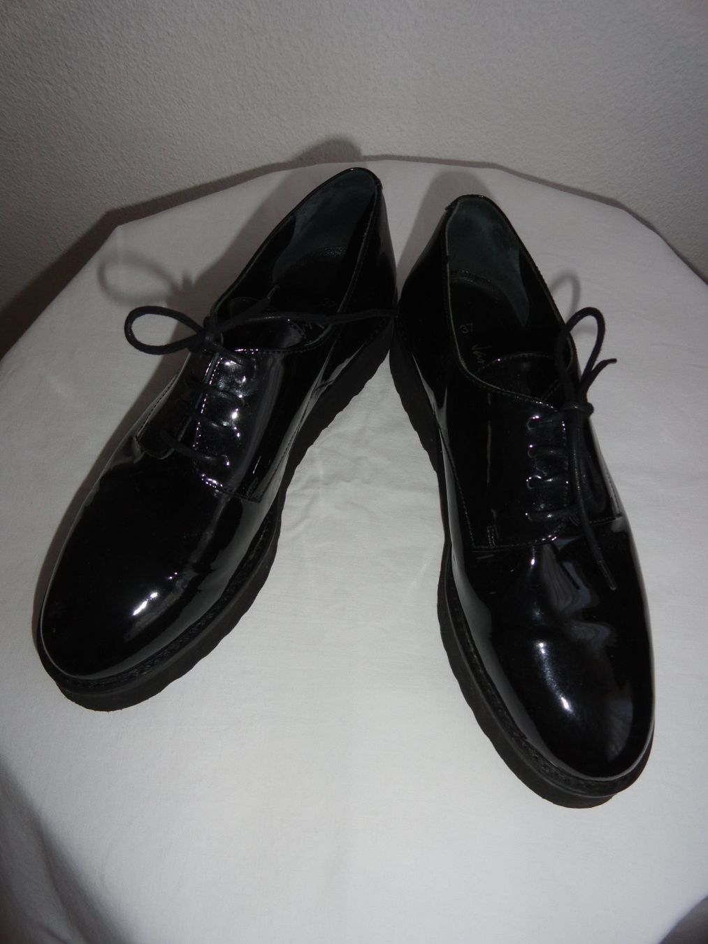 Damenschuhe: chaussure T 37 – Gebraucht aus Gampelen von Mari60
