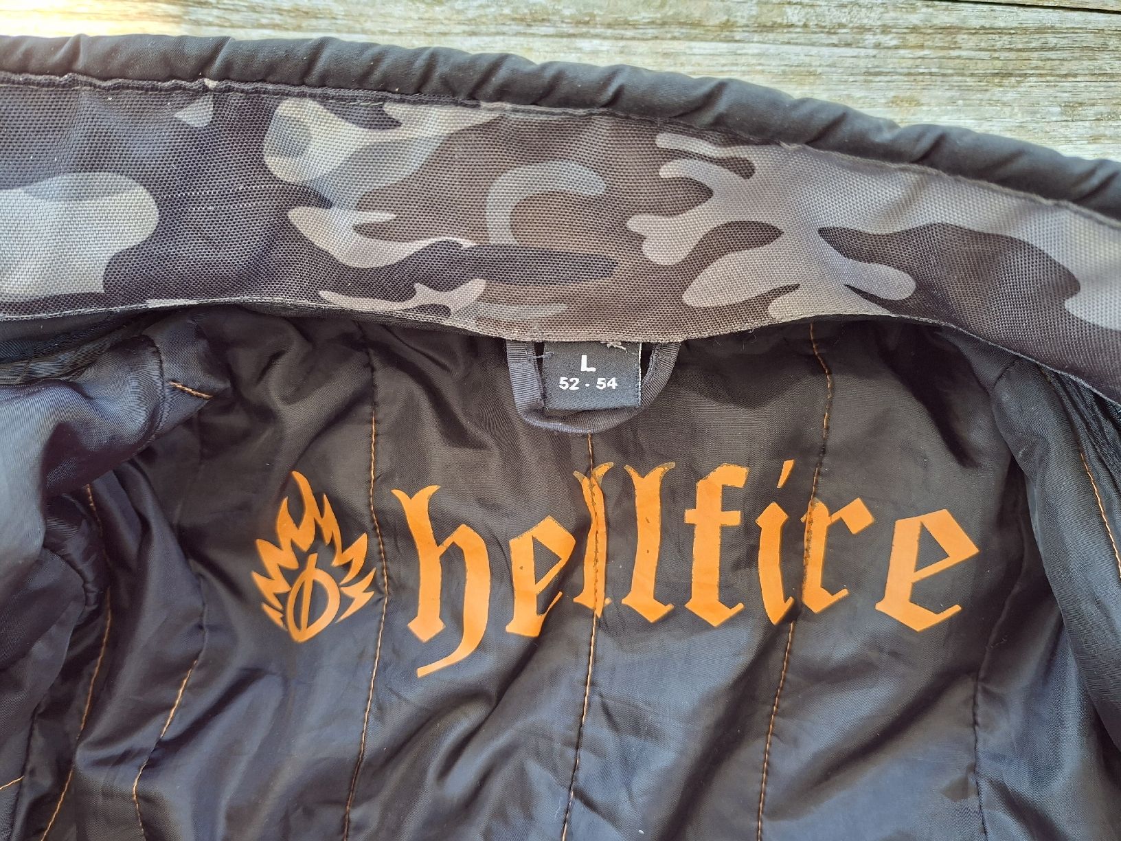 Giacche: Motorradjacke Hellfire Tarnmuster Grösse L 52-54 – Usato da Stäfa venduto da Rampensau 1
