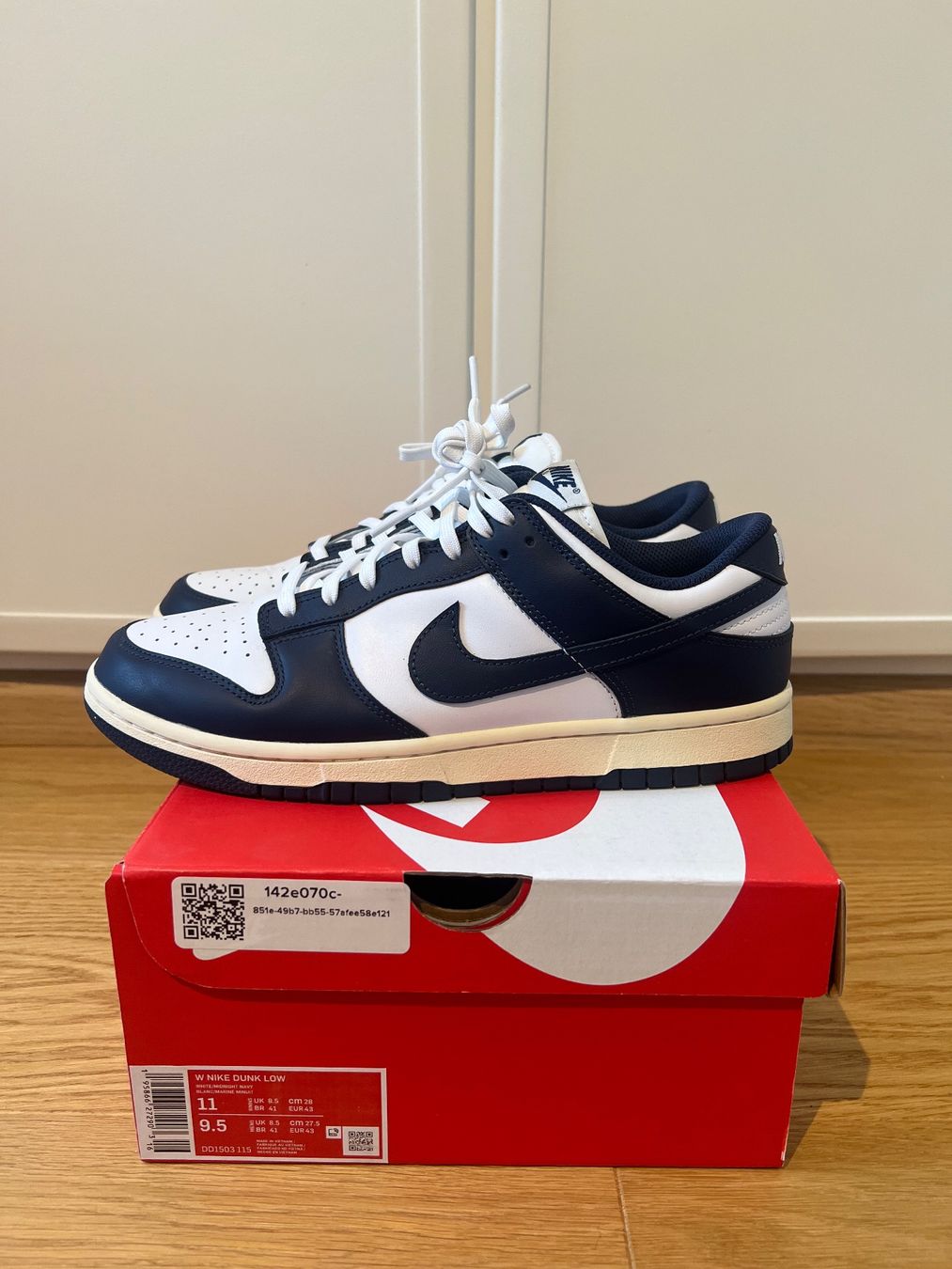 Nike Scarpe da uomo: W Nike Dunk Low White/Midnight Navy – Usato da Riehen venduto da fab_tds9 2