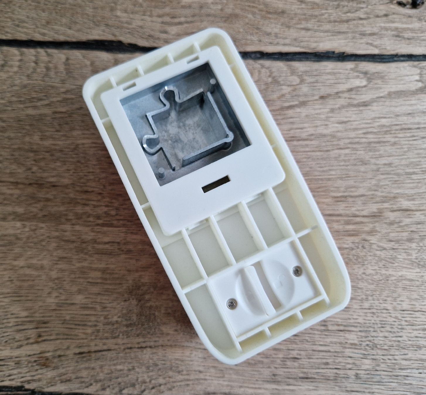 Gonis Kit bricolage: GONIS Puzzle Stanzer so gut wie Neu – Nuovo (secondo la descrizione) da Schindellegi venduto da COIFFY 1