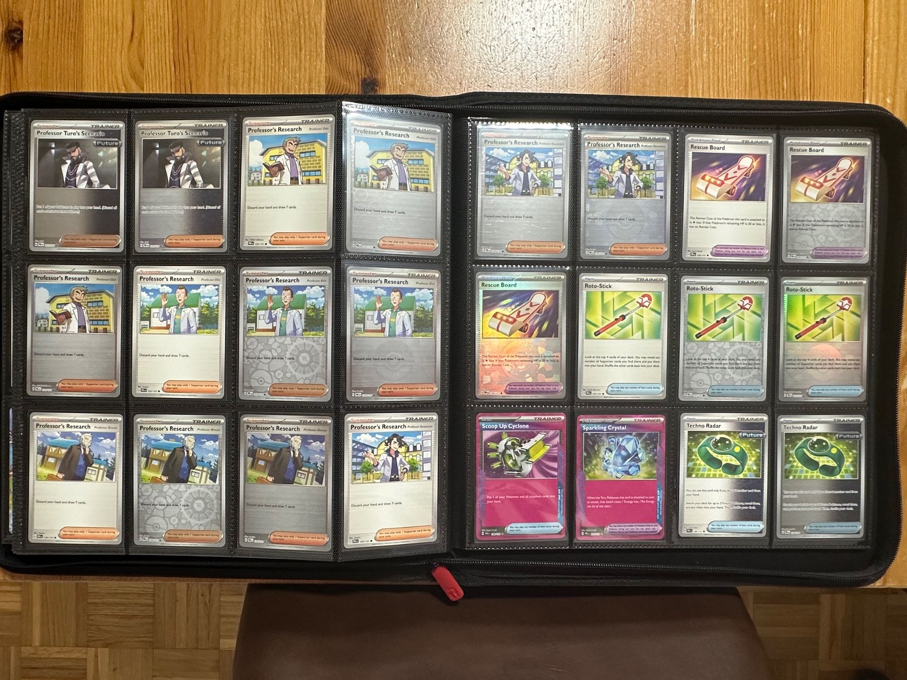 Pokémon Carte collezionabili: Prismatic Evolutions Grand Master Set – Usato da Veyrier venduto da ens_c987 3
