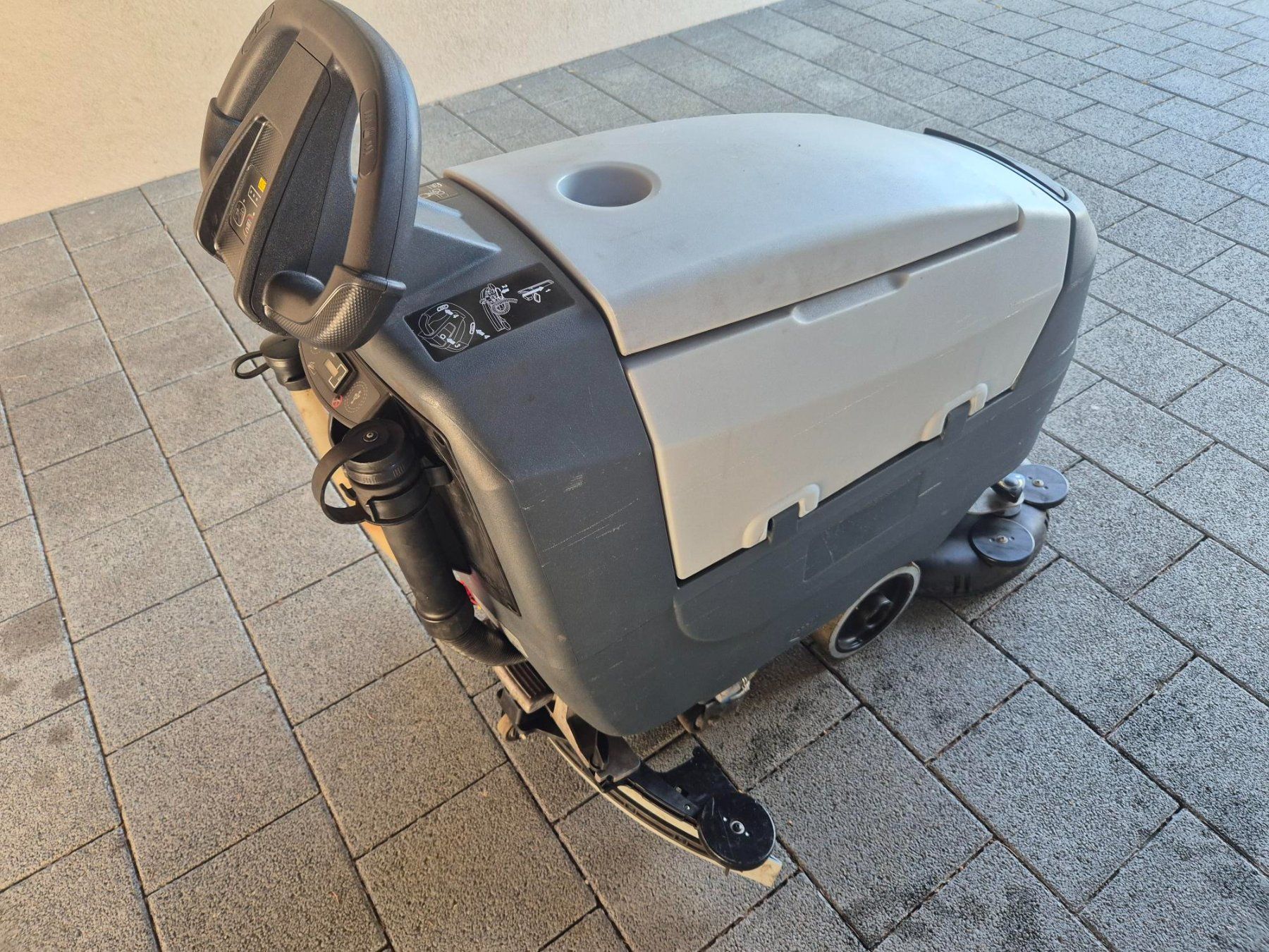 Nilfisk Alle Maschinen: Scheuermaschine Nilfisk Scrubber SC401 – Gebraucht aus St. Erhard von Marcel3546 3