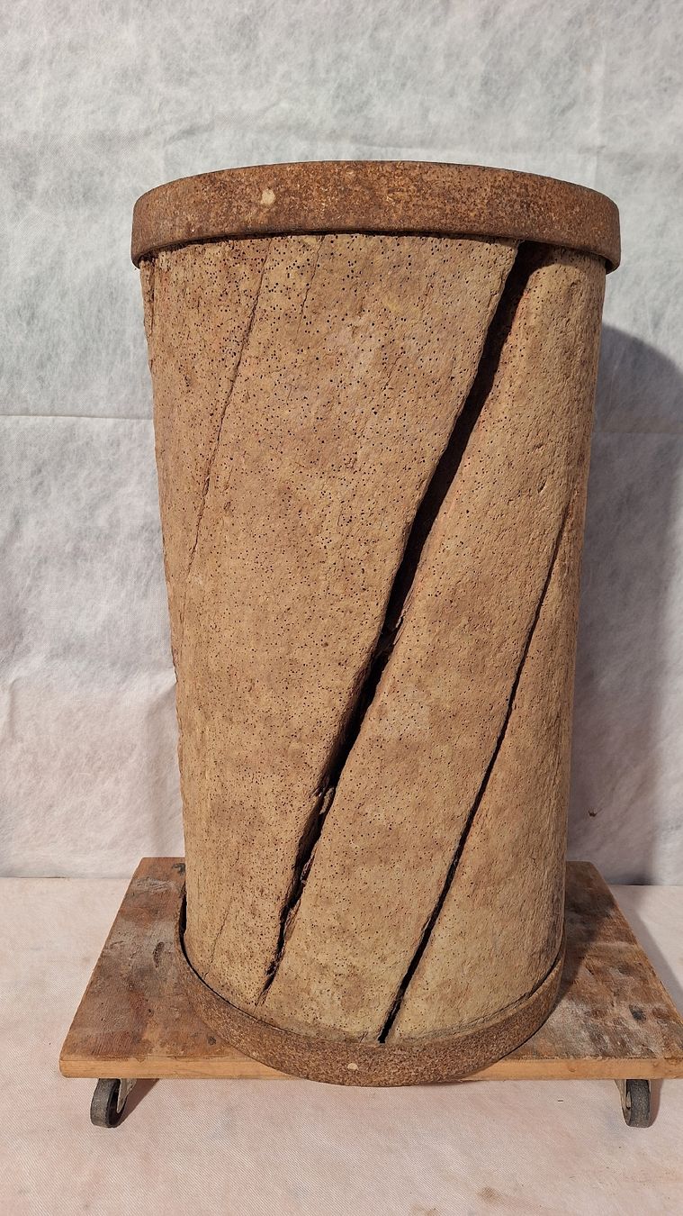 Sculture & Statue: antikes Objekt Säule mit Patina – Usato da Ganterschwil venduto da pipolino06 1