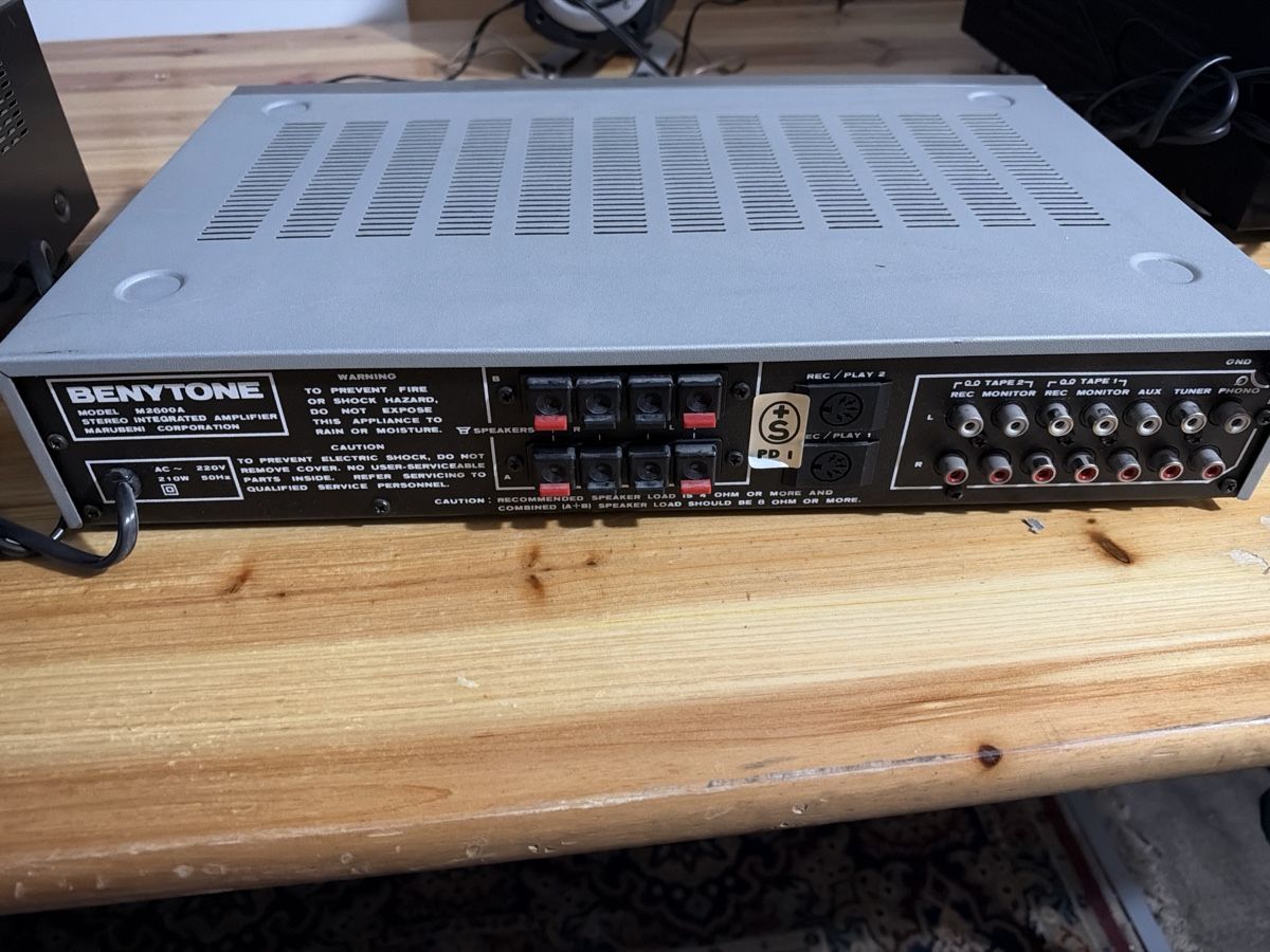 Amplificatori: Amplificateur Benytone M2600A – Usato da Bouveret venduto da vit_br9v 1