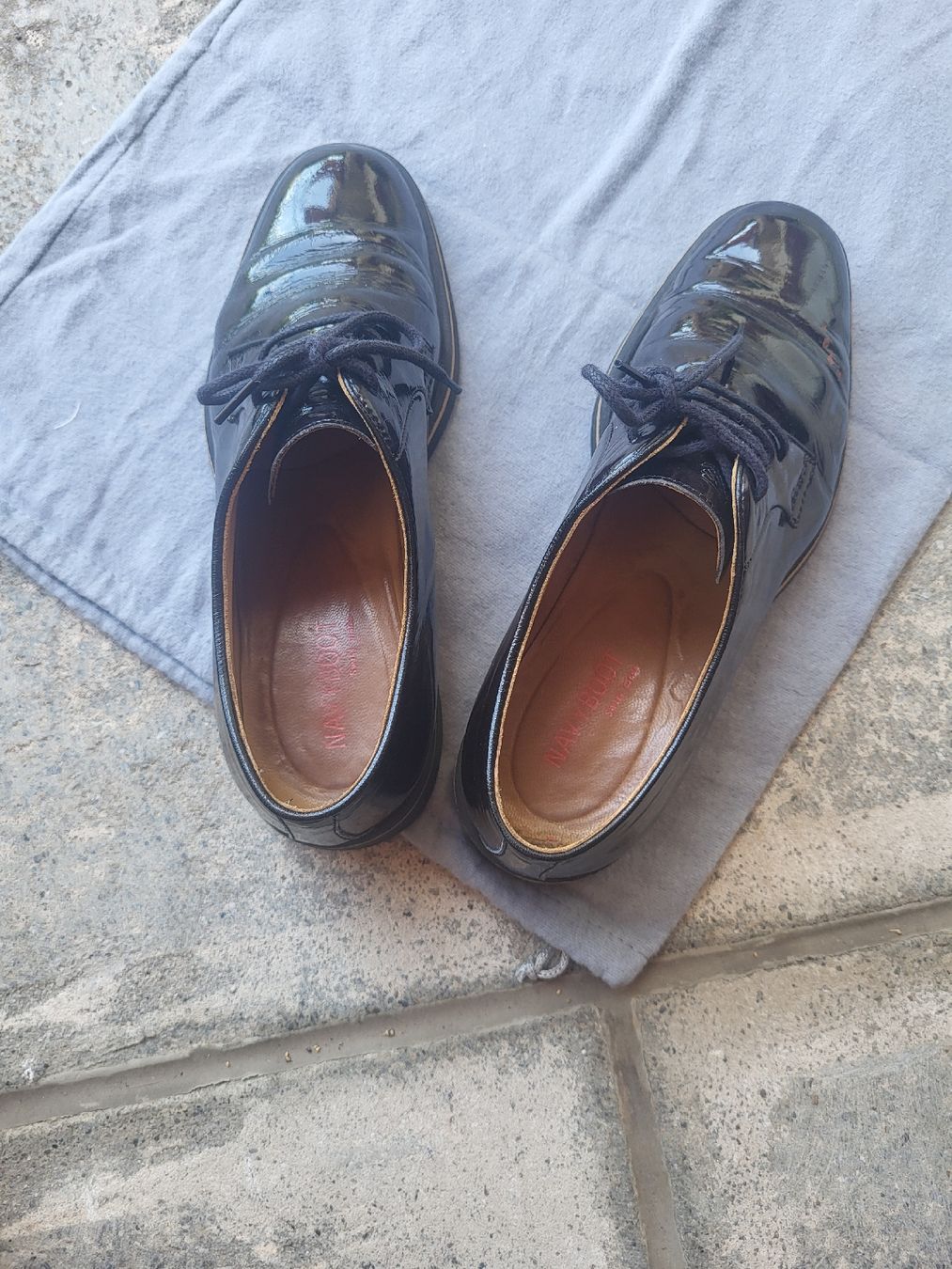 Navyboot Damenschuhe: Halbschuh-Klasiker von Navy Boot – Gebraucht aus Münchenbuchsee von muengguleo 4