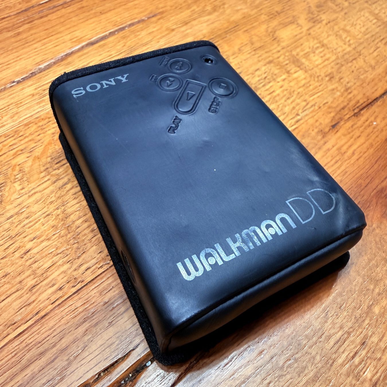 Sony Lecteur media portable: Sony Walkman WM-DD30 schwarz – Défectueux à Vorderthal par Fluchtzwerg77 6