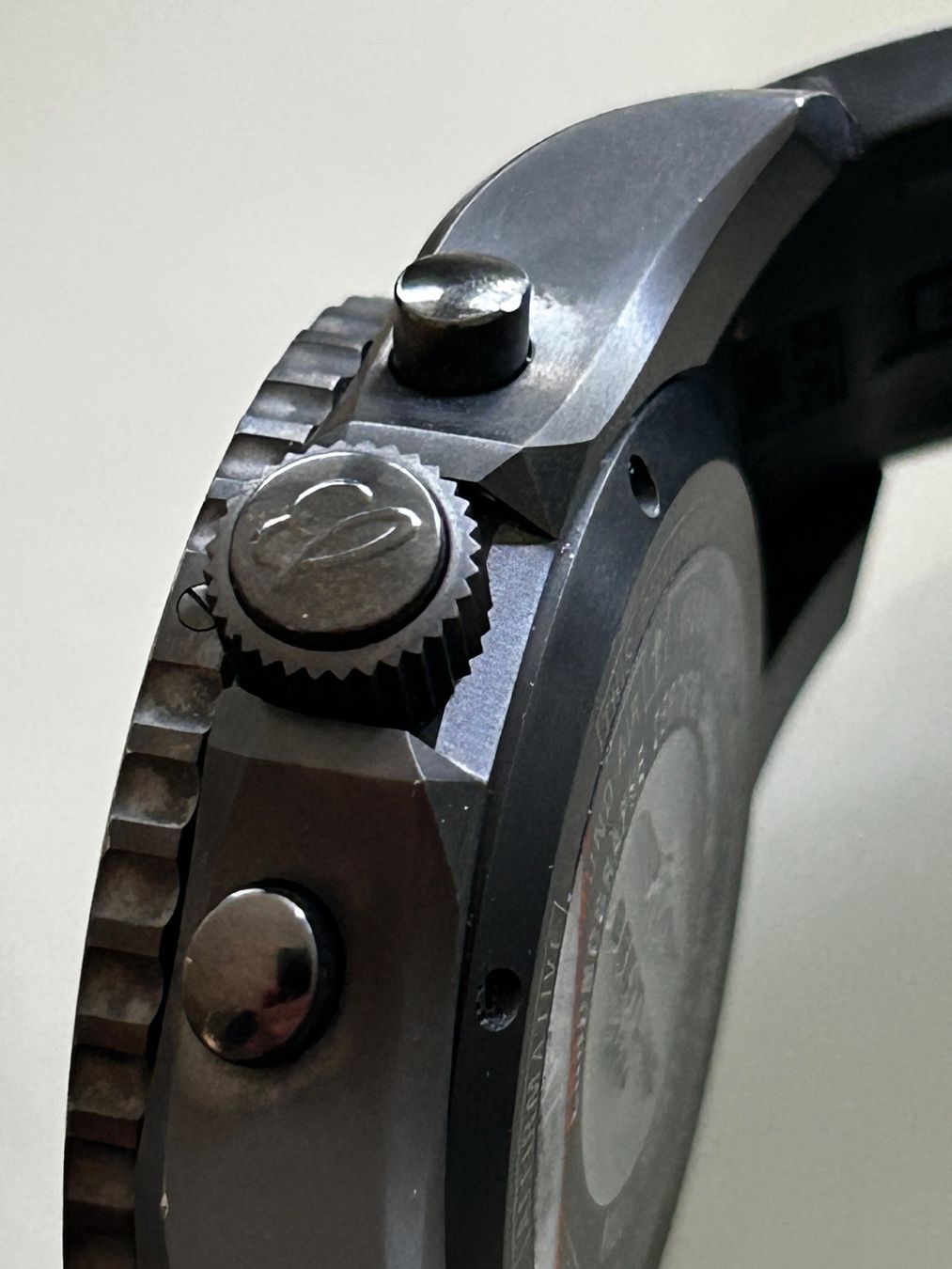 Breitling Uhren: Breitling Cockpit B50 – Gebraucht aus Basel von BAD-1 3