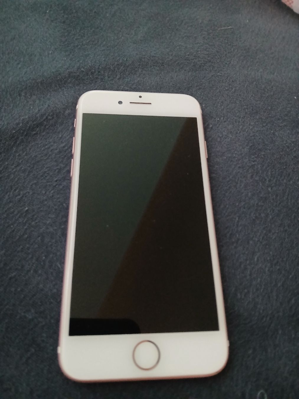 Apple Telefoni cellulari / Smartphones: iPhone 7, Roségold, voll funktionstüchtig – Usato da Frenkendorf venduto da disi77 1