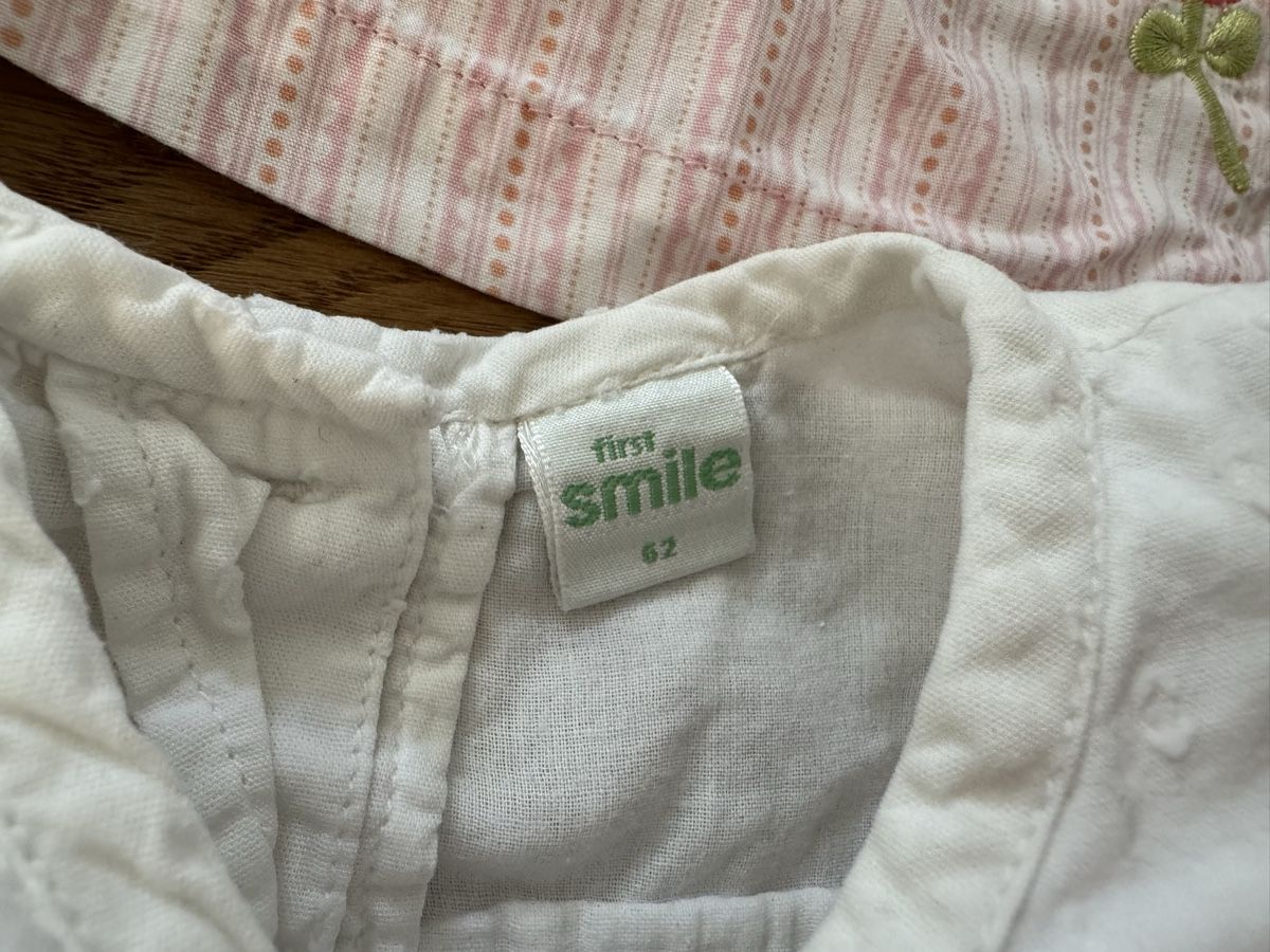 Lotti & Set di vestiti: Baby Kleider Set, Gr. 62, Sommerlich – Usato da Genthod venduto da Tidus04 1