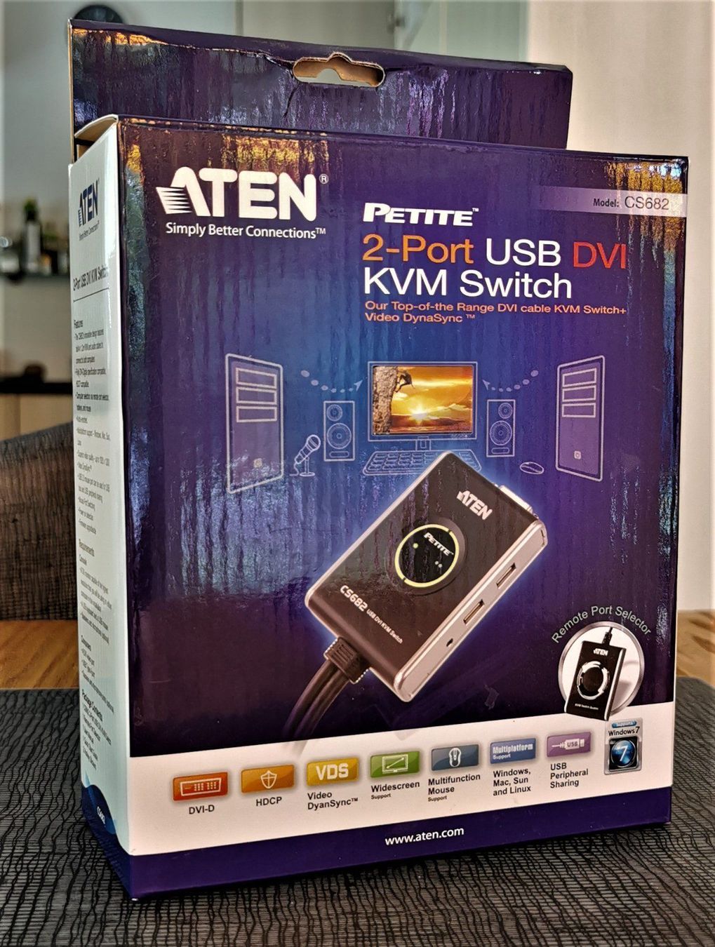 Cavi: ATEN KVM Switch DVI 2 Port USB CS682 – Nuovo e nell'imballaggio originale da Oberwangen b. Bern venduto da Vittorio0