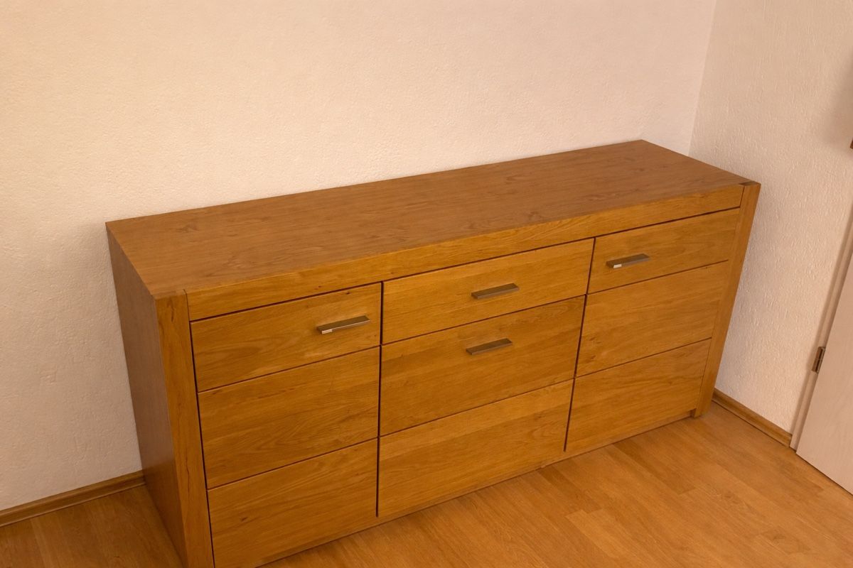 Cassettiere: Hochwertiges Sideboard / Kommode zu verkaufen.   – Usato da Thun venduto da Lichtwald