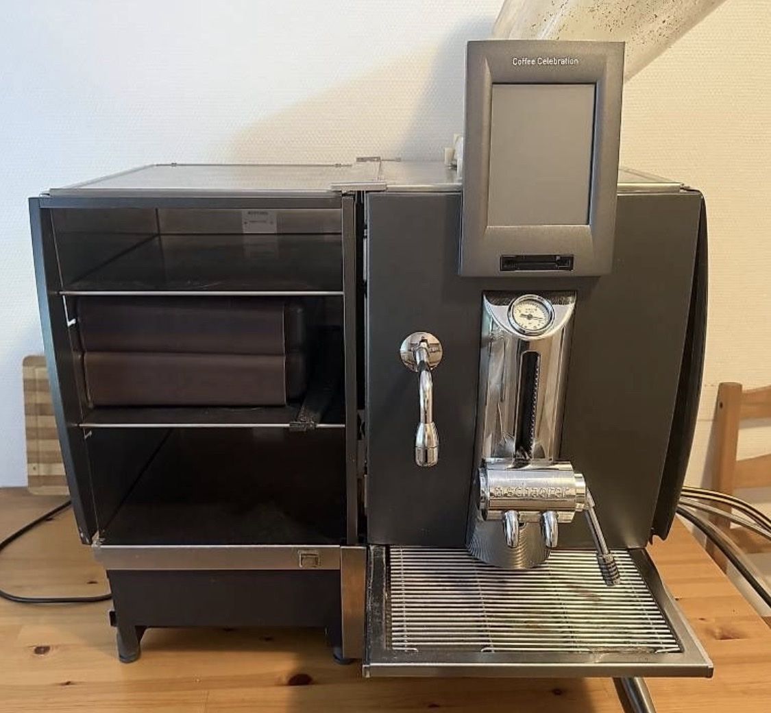 Schaerer Macchine per caffè & Macchine per espresso: Machine à café Schaerer Celebration – Usato da Yverdon-les-Bains venduto da suadc