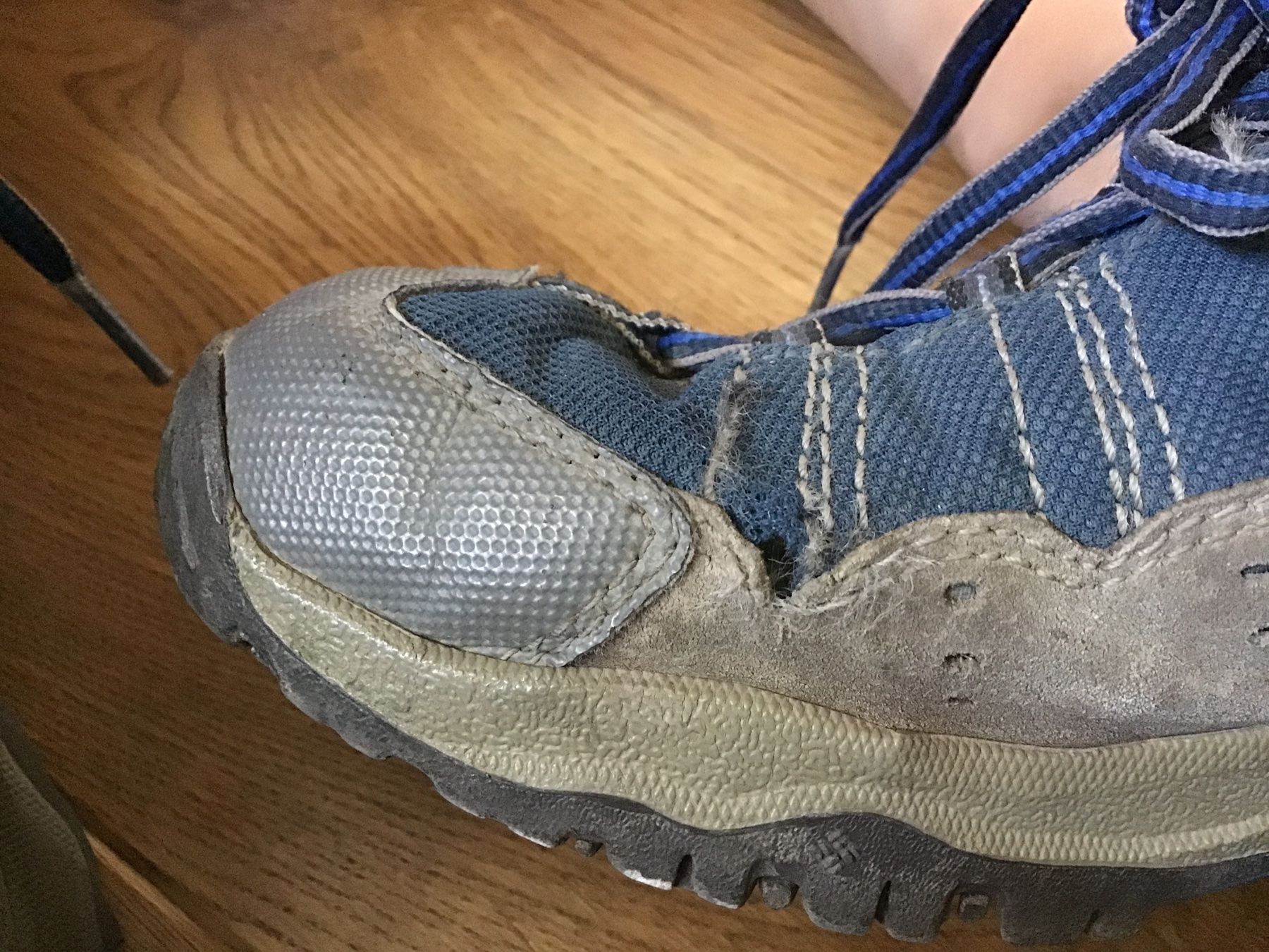 Columbia Schuhe für Jungen: Columbia Wanderschuhe Gr.34 – Gebraucht aus Rotkreuz von GerberaSpider08 6